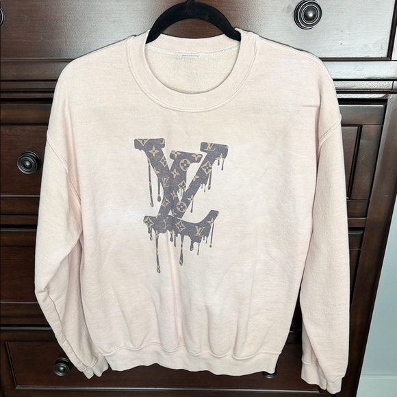 Tops - Cream LV Drip Logo Sweatshirt